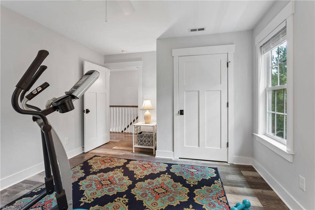 9927 E Cork Road, Toano, VA 23168 9927 E Cork Road, Toano, VA 23168