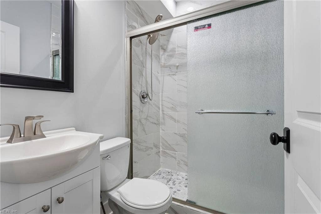 9927 E Cork Road, Toano, VA 23168 9927 E Cork Road, Toano, VA 23168