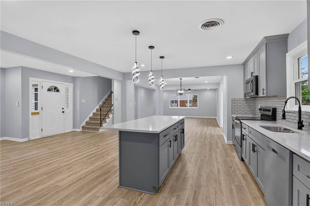 4516 Sheffield Drive, Virginia Beach, VA 23455 4516 Sheffield Drive, Virginia Beach, VA 23455