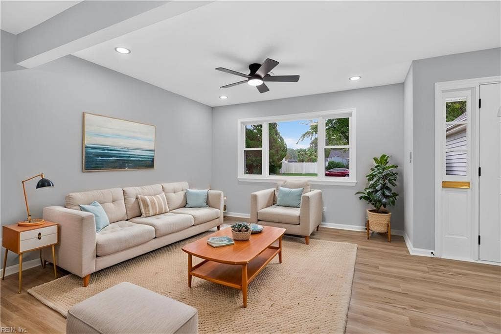 4516 Sheffield Drive, Virginia Beach, VA 23455 Virtually Staged
