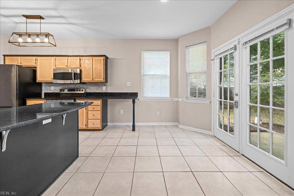 621 Windward Drive, Estates Of Greenbrier, Chesapeake, VA 23320 621 Windward Drive, Estates Of Greenbrier, Chesapeake, VA 23320