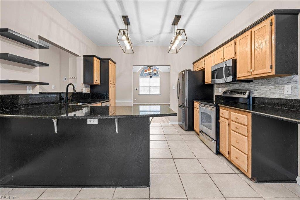 621 Windward Drive, Estates Of Greenbrier, Chesapeake, VA 23320 621 Windward Drive, Estates Of Greenbrier, Chesapeake, VA 23320