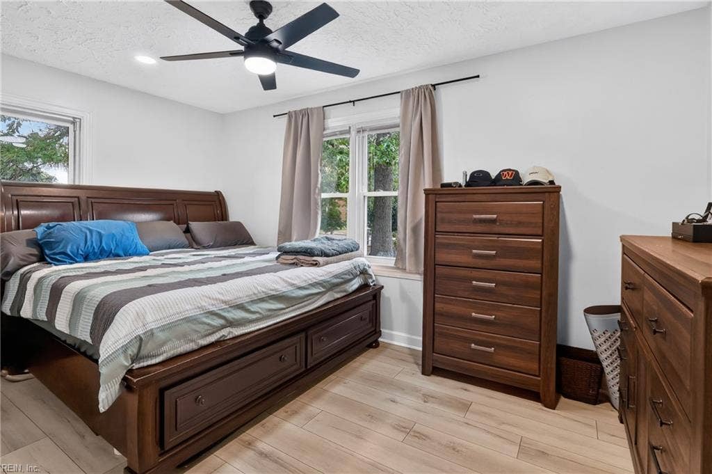 705 Berkshire Terrace, Hampton, VA 23666