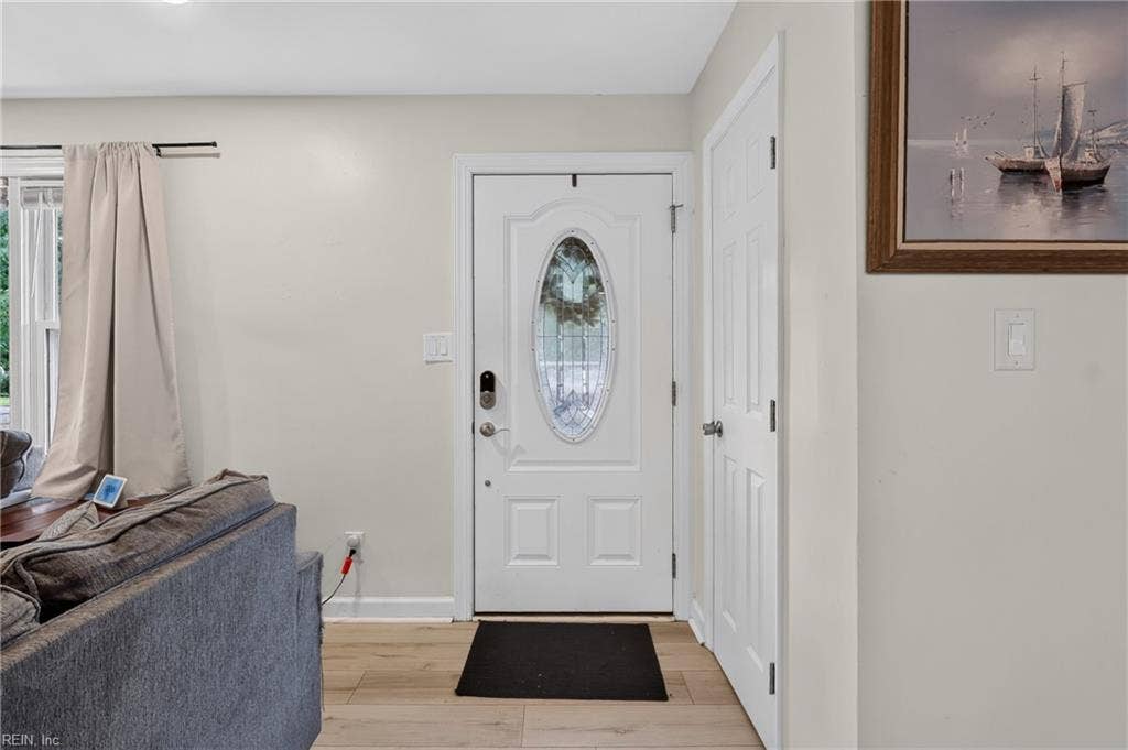 705 Berkshire Terrace, Hampton, VA 23666