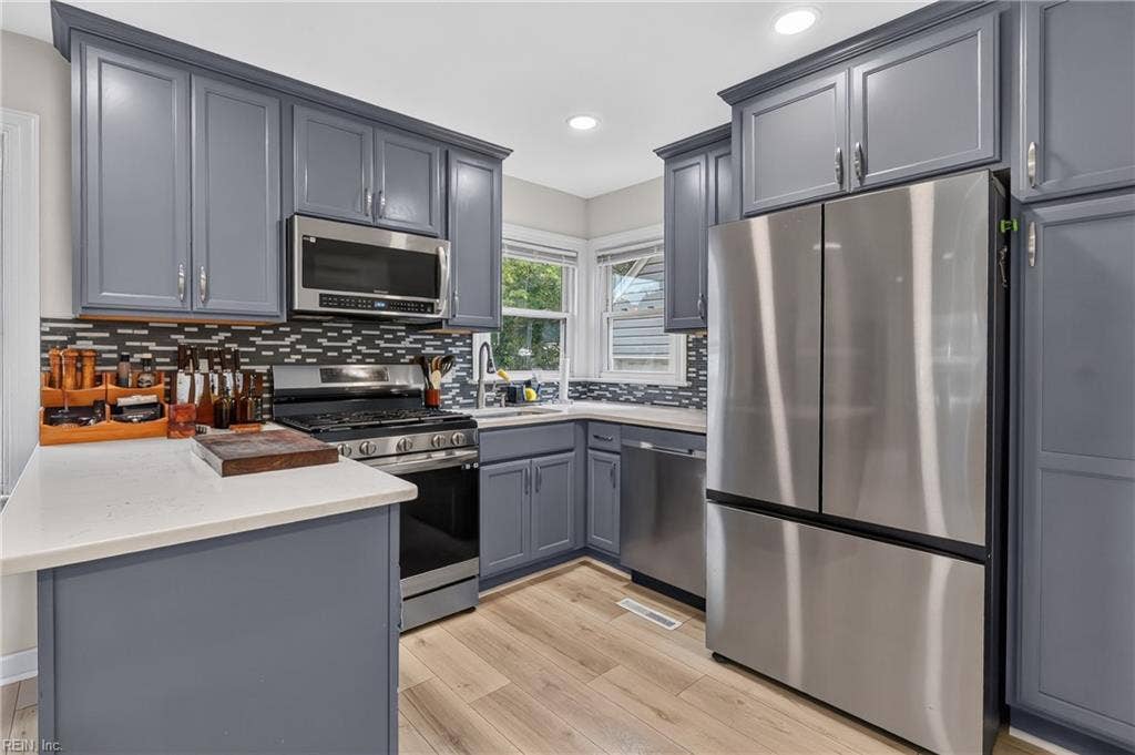 705 Berkshire Terrace, Hampton, VA 23666