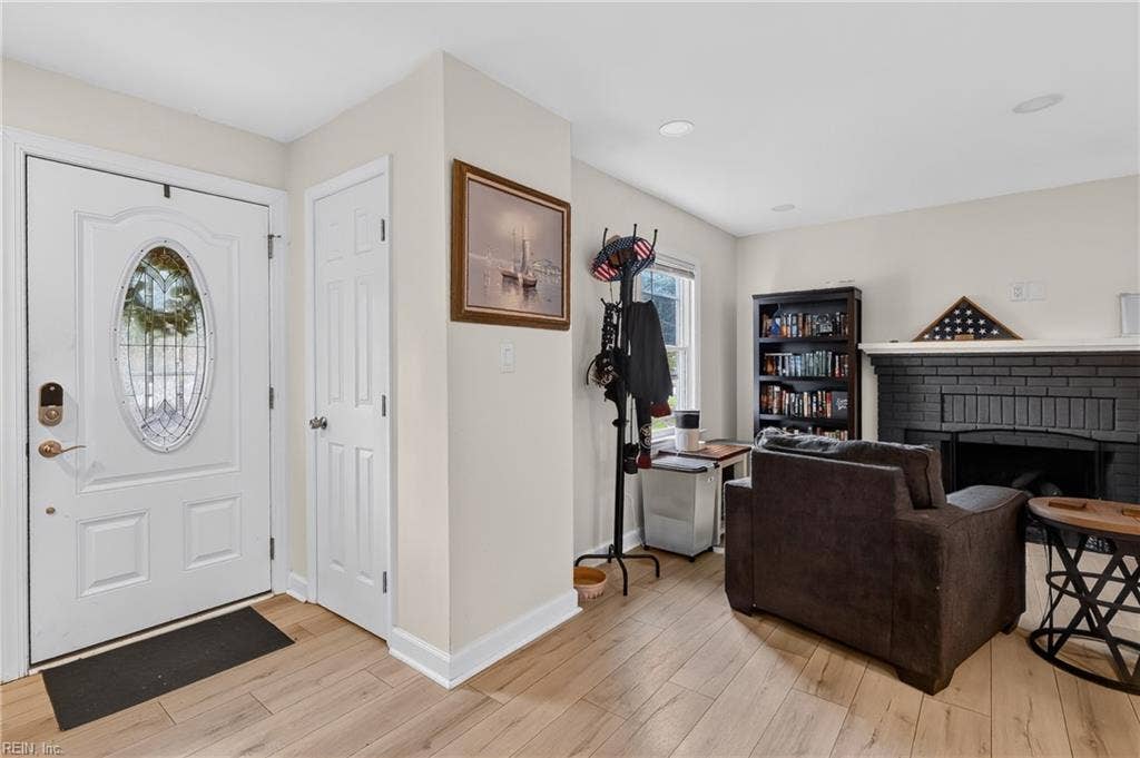 705 Berkshire Terrace, Hampton, VA 23666