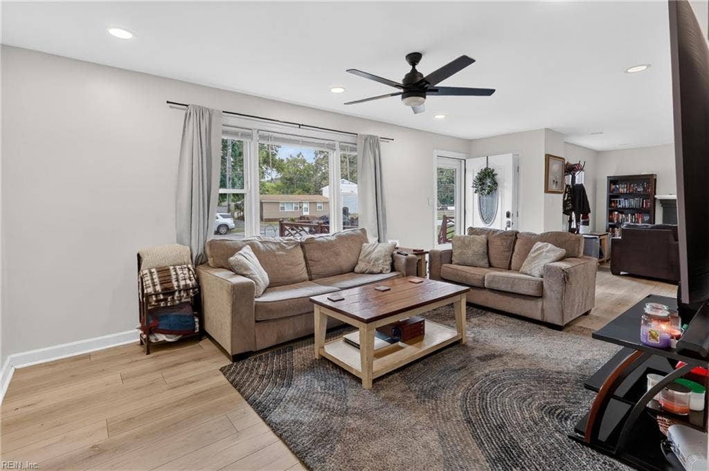 705 Berkshire Terrace, Hampton, VA 23666