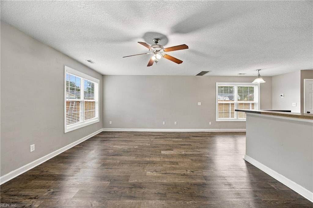 1940 Engle Avenue, Chesapeake, VA 23320 1940 Engle Avenue, Chesapeake, VA 23320