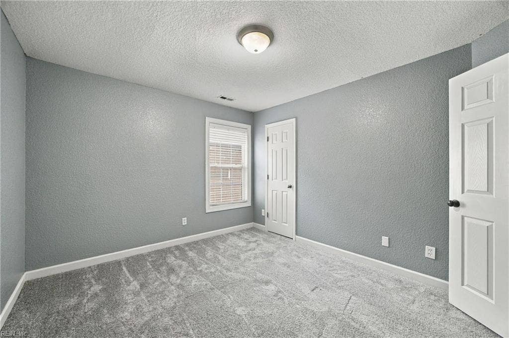 1940 Engle Avenue, Chesapeake, VA 23320 1940 Engle Avenue, Chesapeake, VA 23320