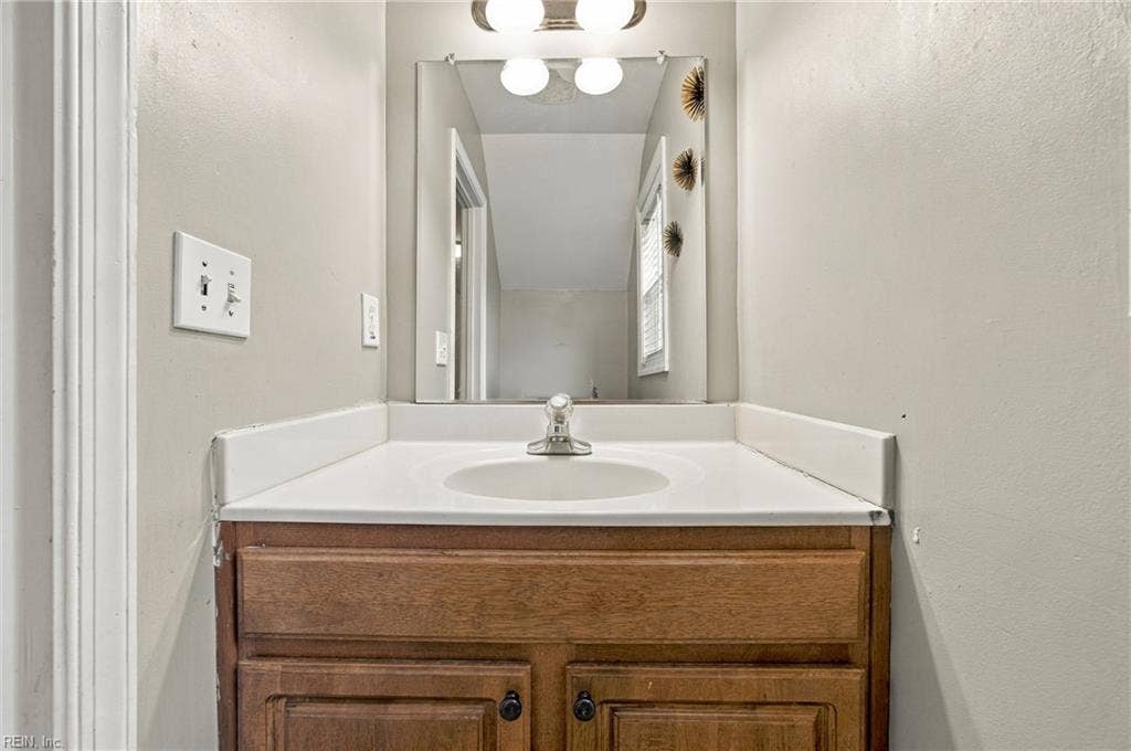 1940 Engle Avenue, Chesapeake, VA 23320 1940 Engle Avenue, Chesapeake, VA 23320