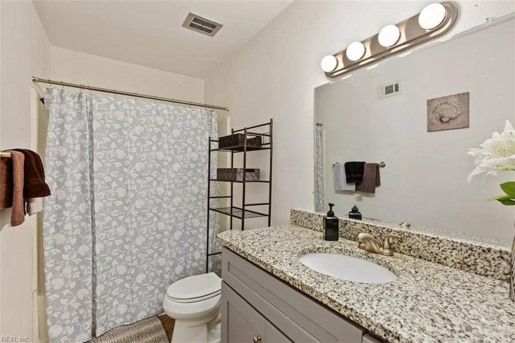 5618 Morningside Court, Virginia Beach, VA 23462