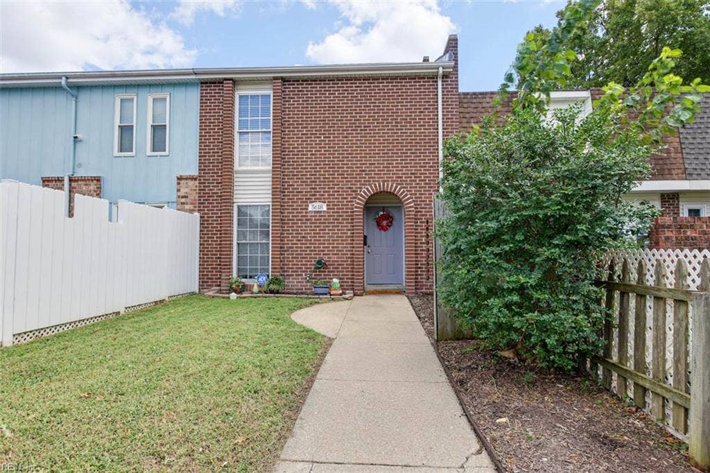 5618 Morningside Court, Virginia Beach, VA 23462