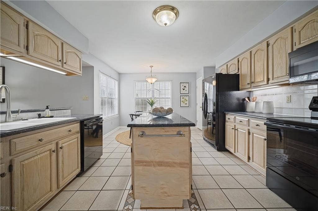 2924 Bald Eagle Bend, Holland Pines, Virginia Beach, VA 23456