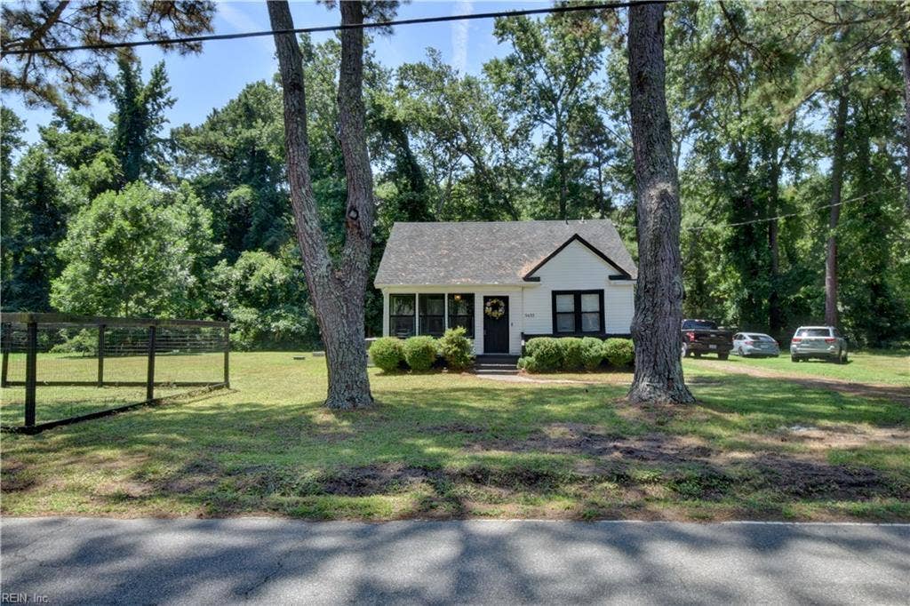 3433 Martin Johnson Road, Chesapeake, VA 23323