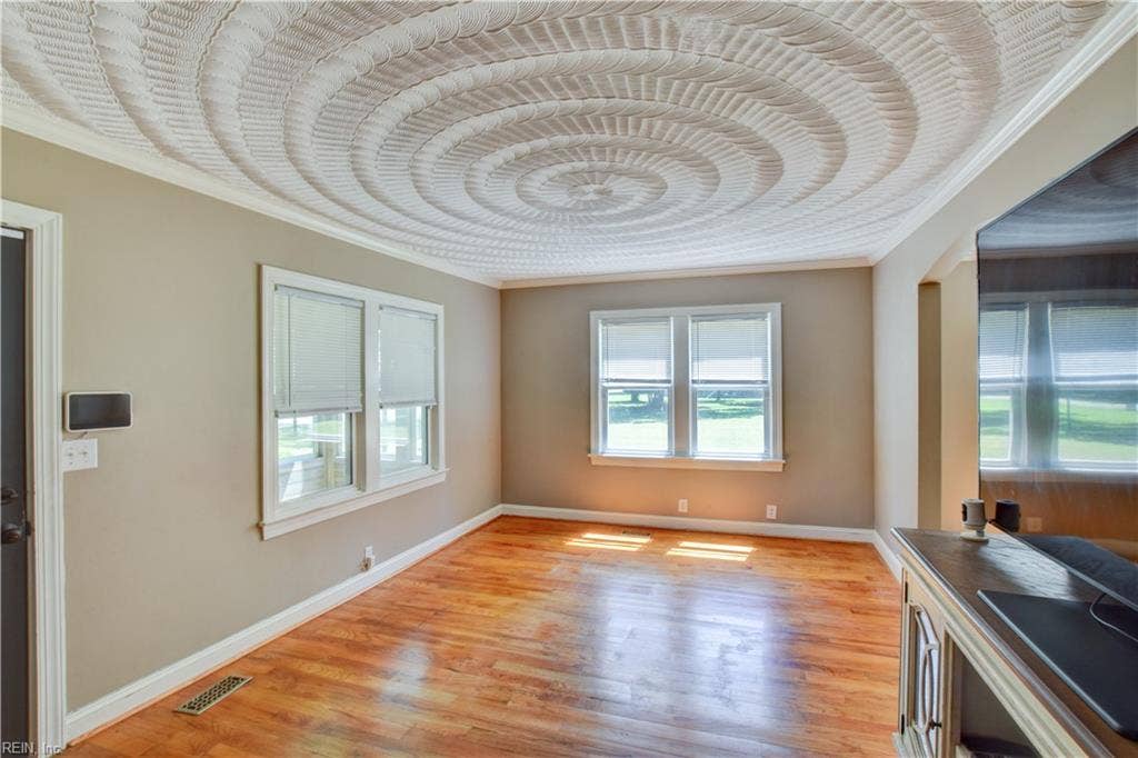 3433 Martin Johnson Road, Chesapeake, VA 23323