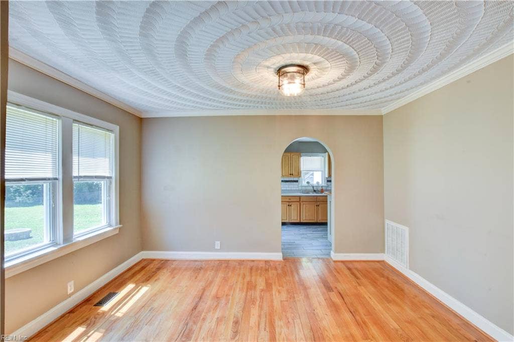 3433 Martin Johnson Road, Chesapeake, VA 23323