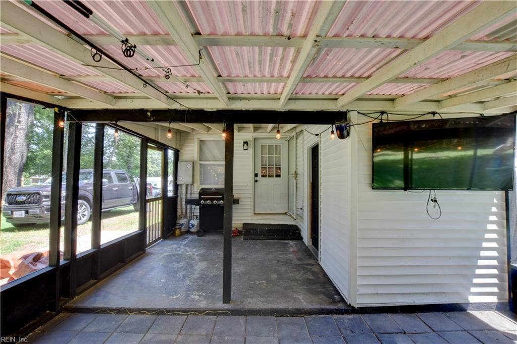 3433 Martin Johnson Road, Chesapeake, VA 23323