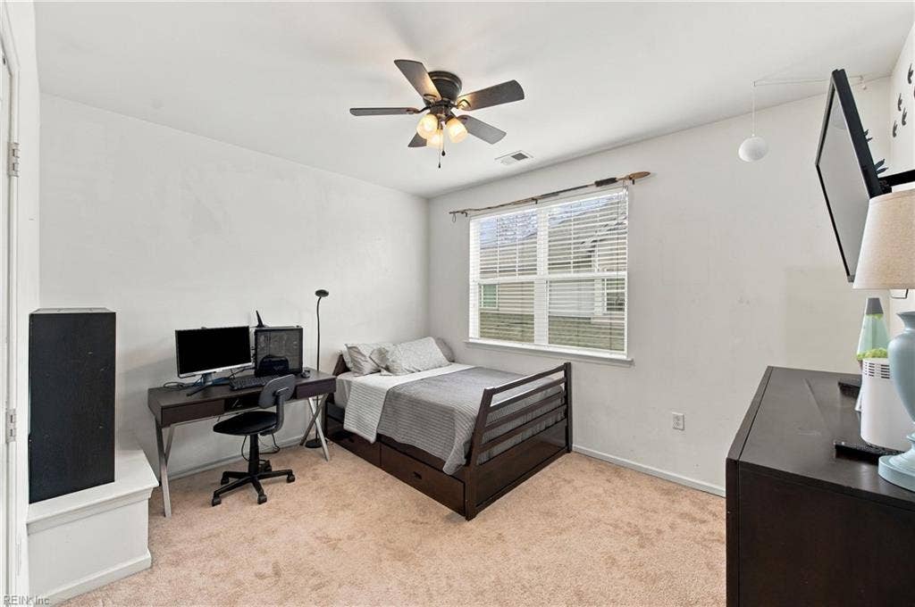4512 Turnworth Arch, Virginia Beach, VA 23456 4512 Turnworth Arch, Virginia Beach, VA 23456