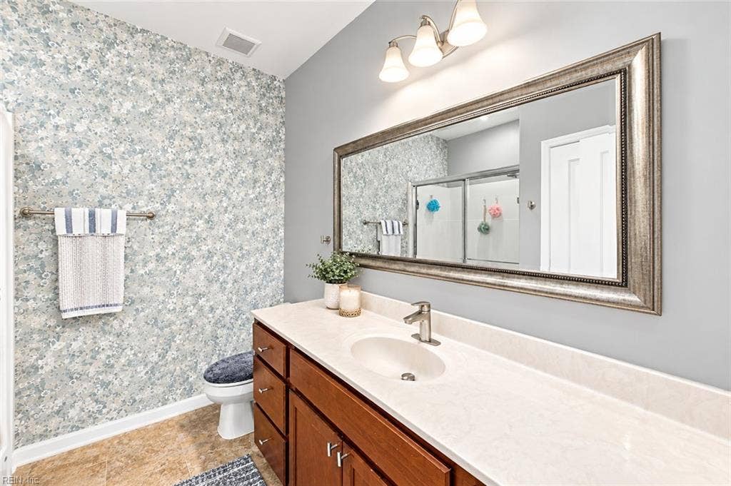 4512 Turnworth Arch, Virginia Beach, VA 23456 4512 Turnworth Arch, Virginia Beach, VA 23456