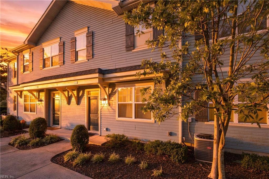 4512 Turnworth Arch, Virginia Beach, VA 23456 4512 Turnworth Arch, Virginia Beach, VA 23456
