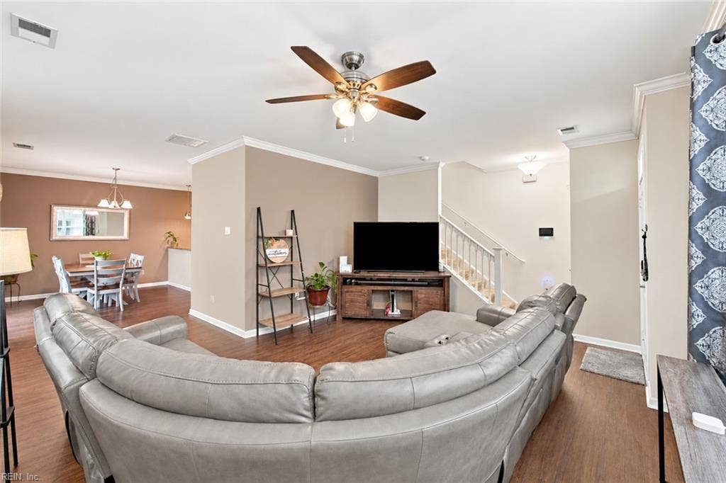 4512 Turnworth Arch, Virginia Beach, VA 23456 4512 Turnworth Arch, Virginia Beach, VA 23456