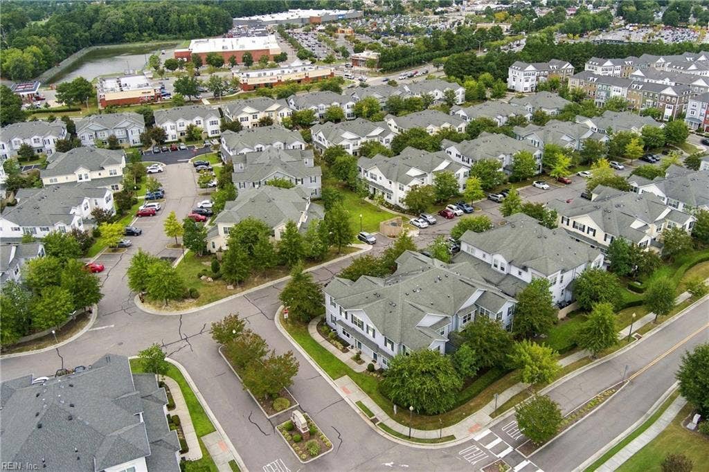 4512 Turnworth Arch, Virginia Beach, VA 23456 4512 Turnworth Arch, Virginia Beach, VA 23456