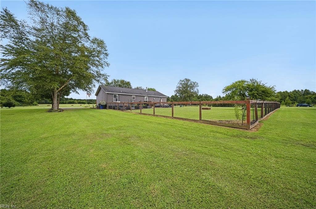 4701 Gates Run Road, Suffolk, VA 23438 4701 Gates Run Road, Suffolk, VA 23438