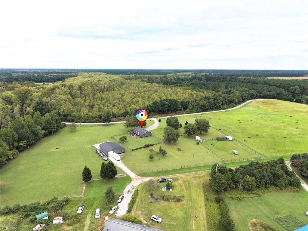 4701 Gates Run Road, Suffolk, VA 23438 4701 Gates Run Road, Suffolk, VA 23438