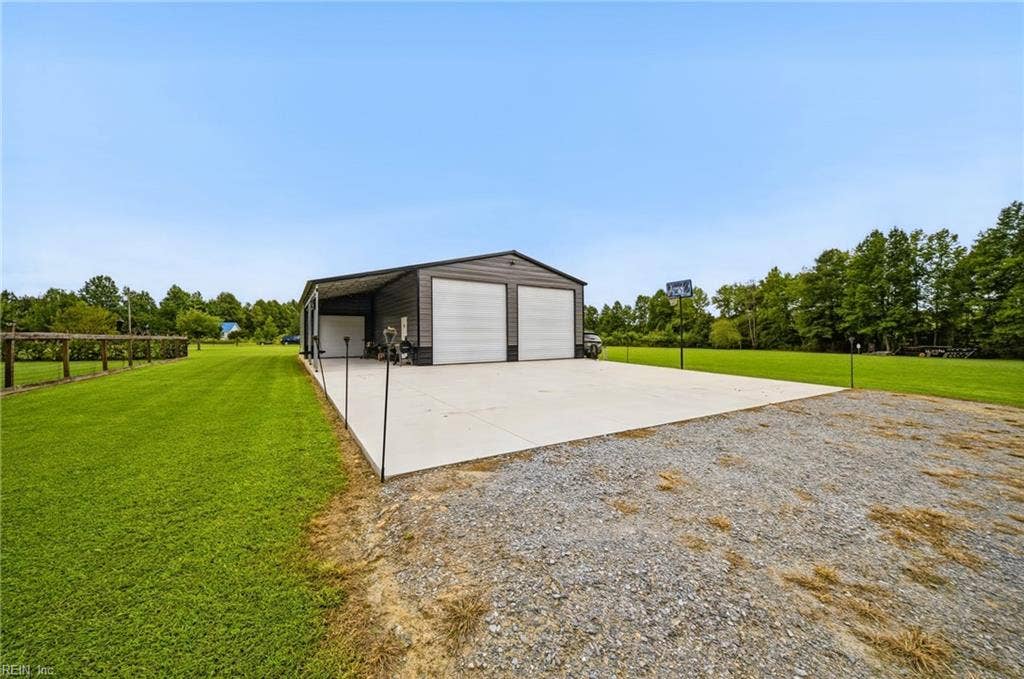 4701 Gates Run Road, Suffolk, VA 23438 4701 Gates Run Road, Suffolk, VA 23438