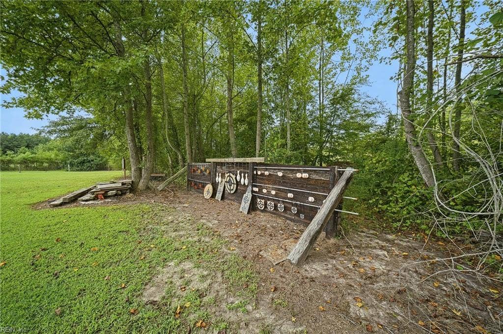 4701 Gates Run Road, Suffolk, VA 23438 4701 Gates Run Road, Suffolk, VA 23438