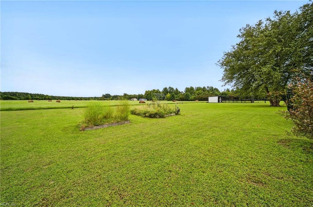 4701 Gates Run Road, Suffolk, VA 23438 4701 Gates Run Road, Suffolk, VA 23438