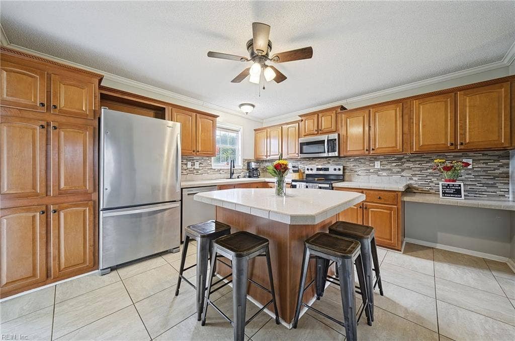 4701 Gates Run Road, Suffolk, VA 23438 4701 Gates Run Road, Suffolk, VA 23438