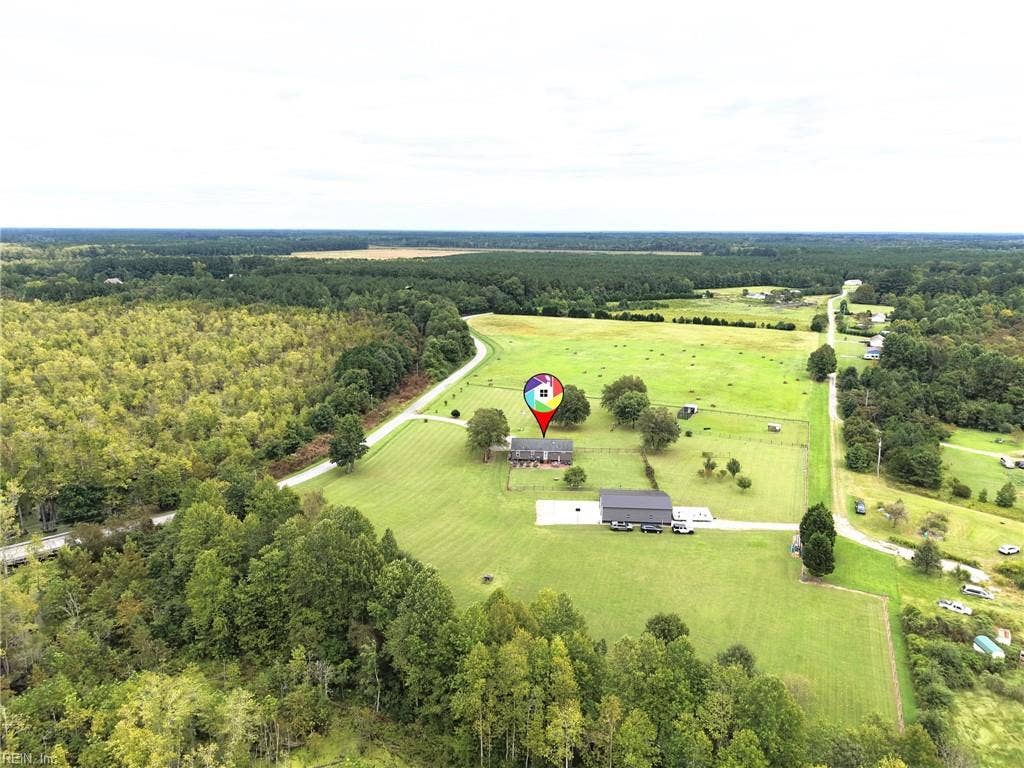 4701 Gates Run Road, Suffolk, VA 23438 4701 Gates Run Road, Suffolk, VA 23438