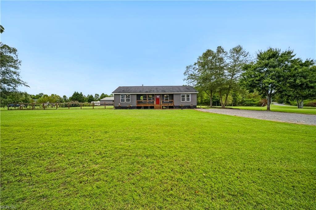 4701 Gates Run Road, Suffolk, VA 23438 4701 Gates Run Road, Suffolk, VA 23438