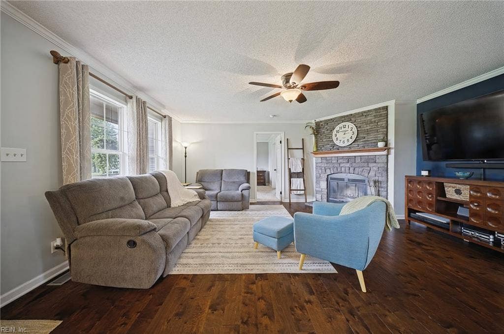 4701 Gates Run Road, Suffolk, VA 23438 4701 Gates Run Road, Suffolk, VA 23438