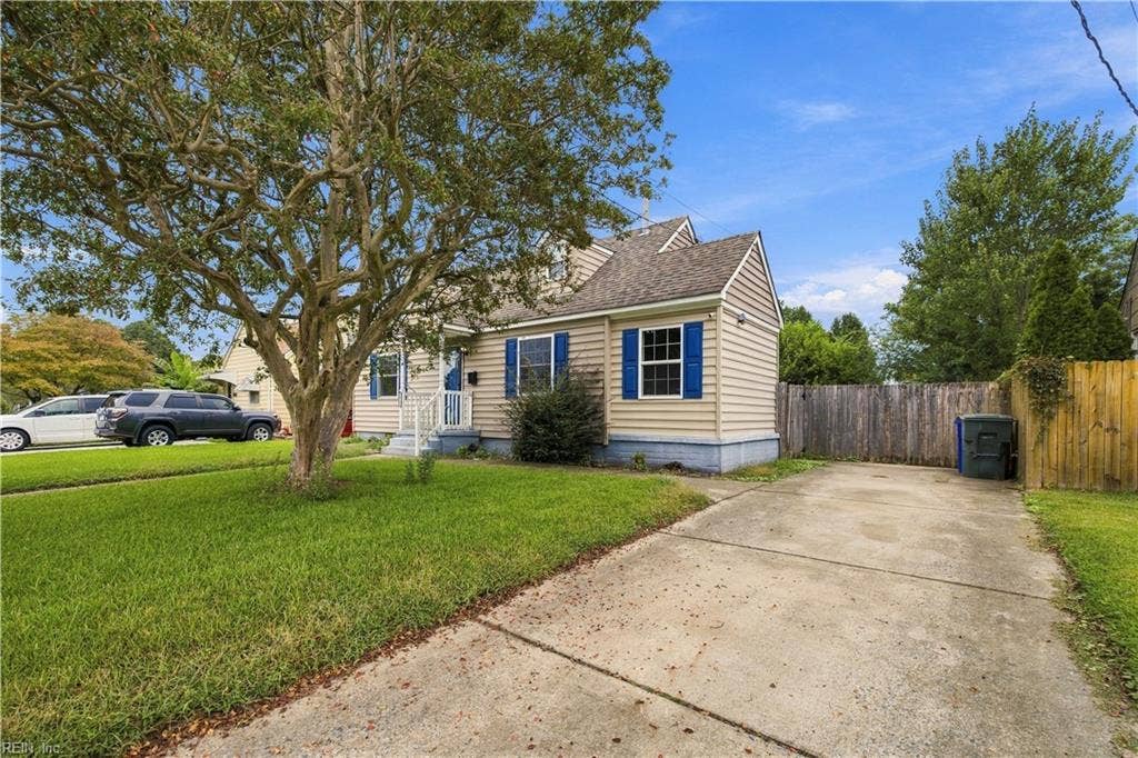 3452 W Bonner Drive, Norfolk, VA 23513 3452 W Bonner Drive, Norfolk, VA 23513