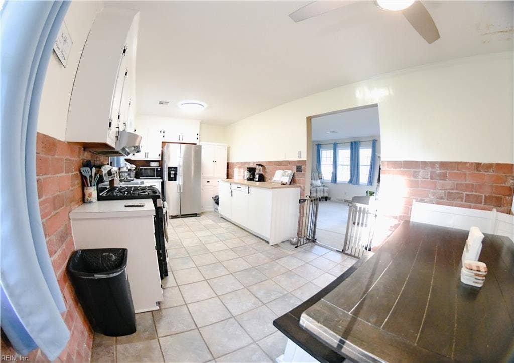 4209 Dayle Acres Road, Suffolk, VA 23435