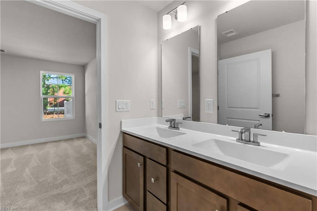 406 Braden Lane, Rollingbrook Villas, Suffolk, VA 23432