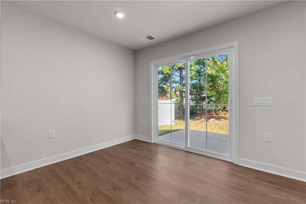 406 Braden Lane, Rollingbrook Villas, Suffolk, VA 23432