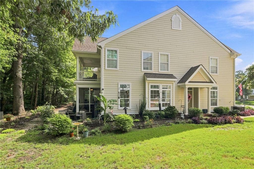 5428 Season Lane, Sajo Farm, Virginia Beach, VA 23455 Side of home