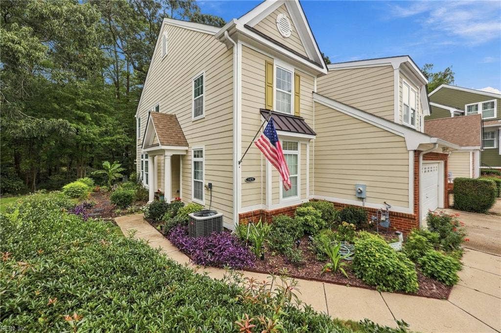 5428 Season Lane, Sajo Farm, Virginia Beach, VA 23455 Side of the home
