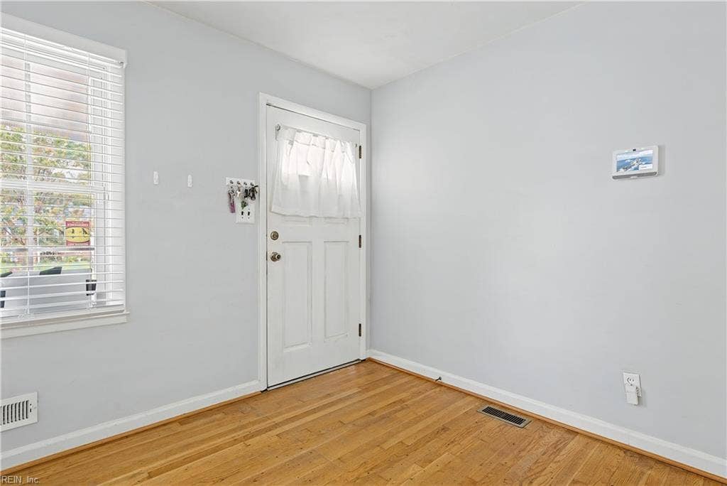 4821 Orleans Drive, Castle Heights, Portsmouth, VA 23703