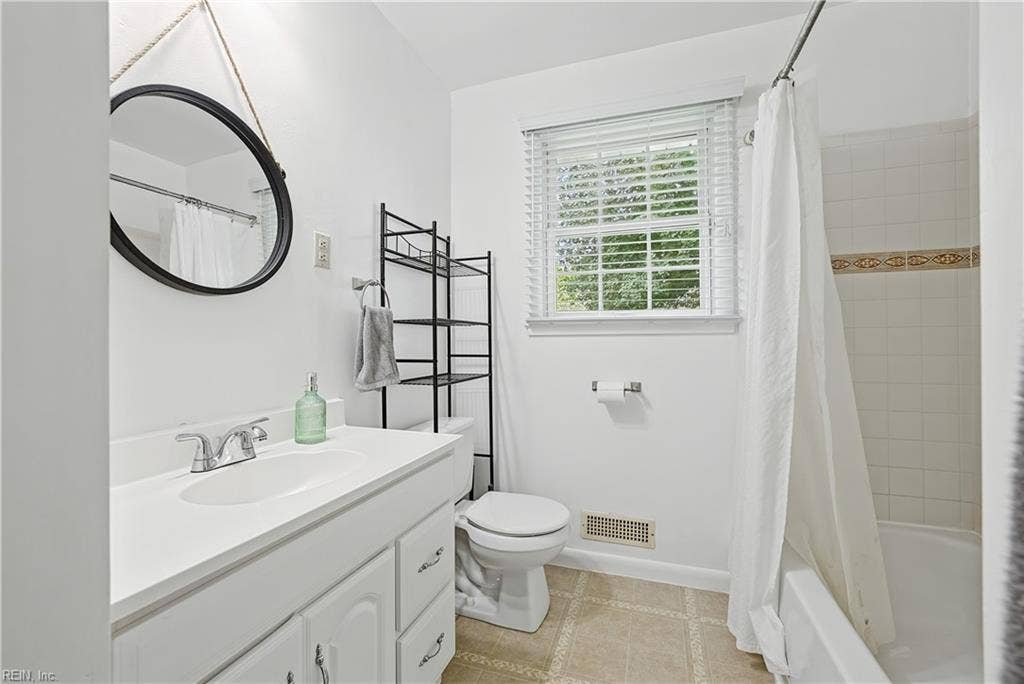 4821 Orleans Drive, Castle Heights, Portsmouth, VA 23703