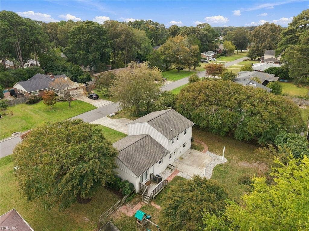 1733 Greenhouse Road, Lake Shores, Virginia Beach, VA 23455