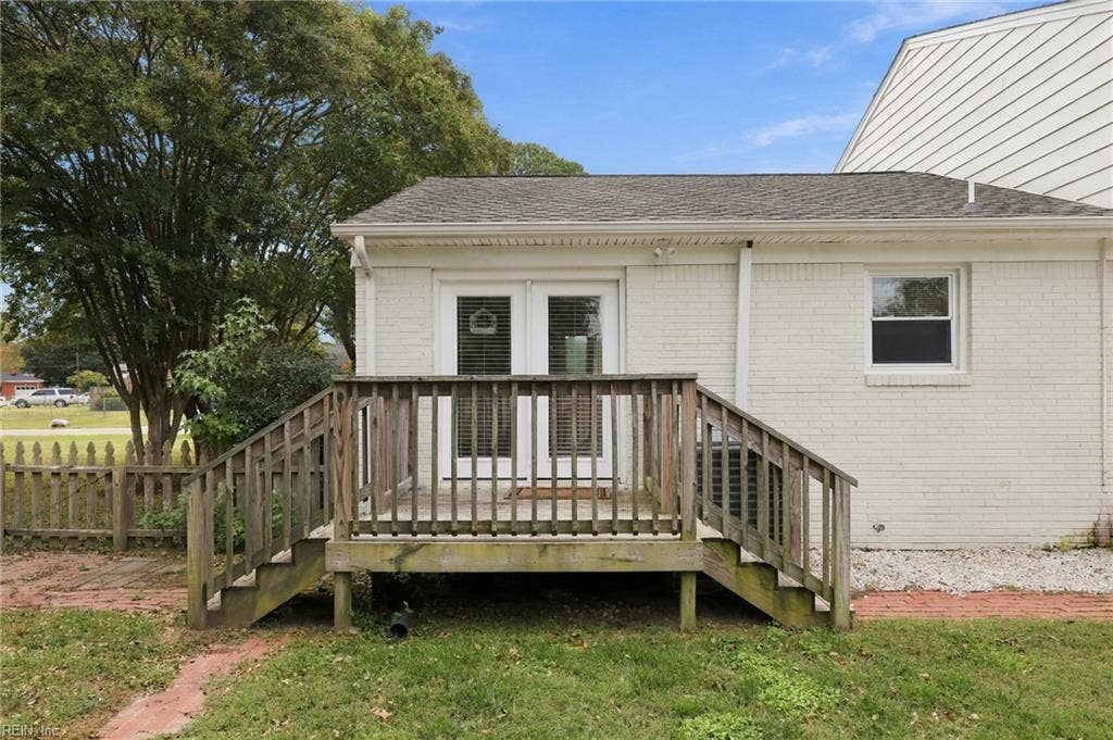 1733 Greenhouse Road, Lake Shores, Virginia Beach, VA 23455