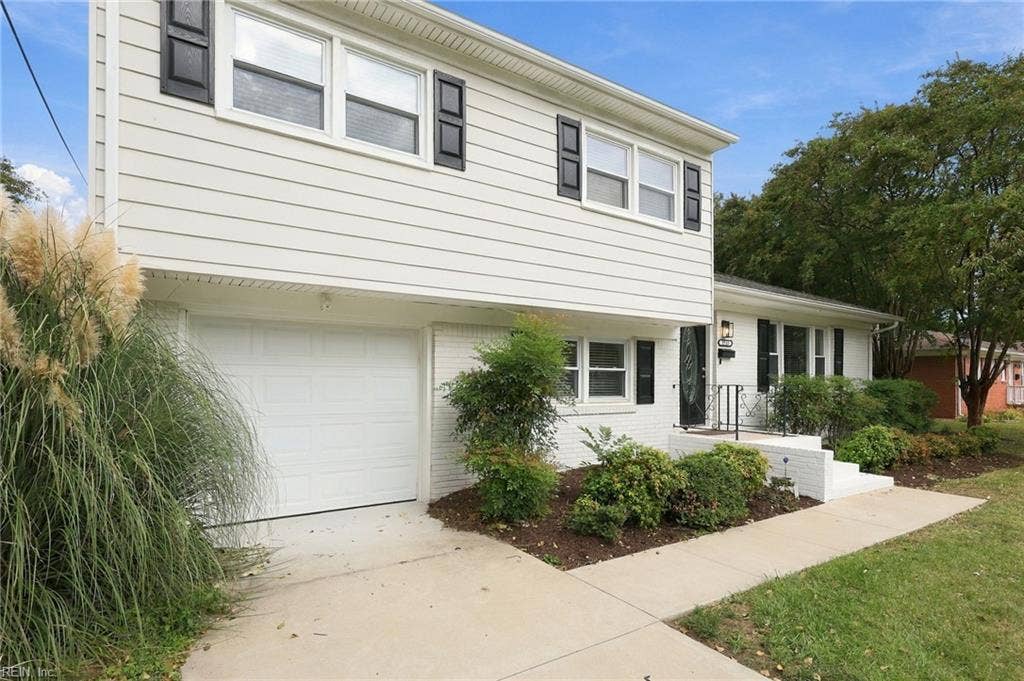1733 Greenhouse Road, Lake Shores, Virginia Beach, VA 23455