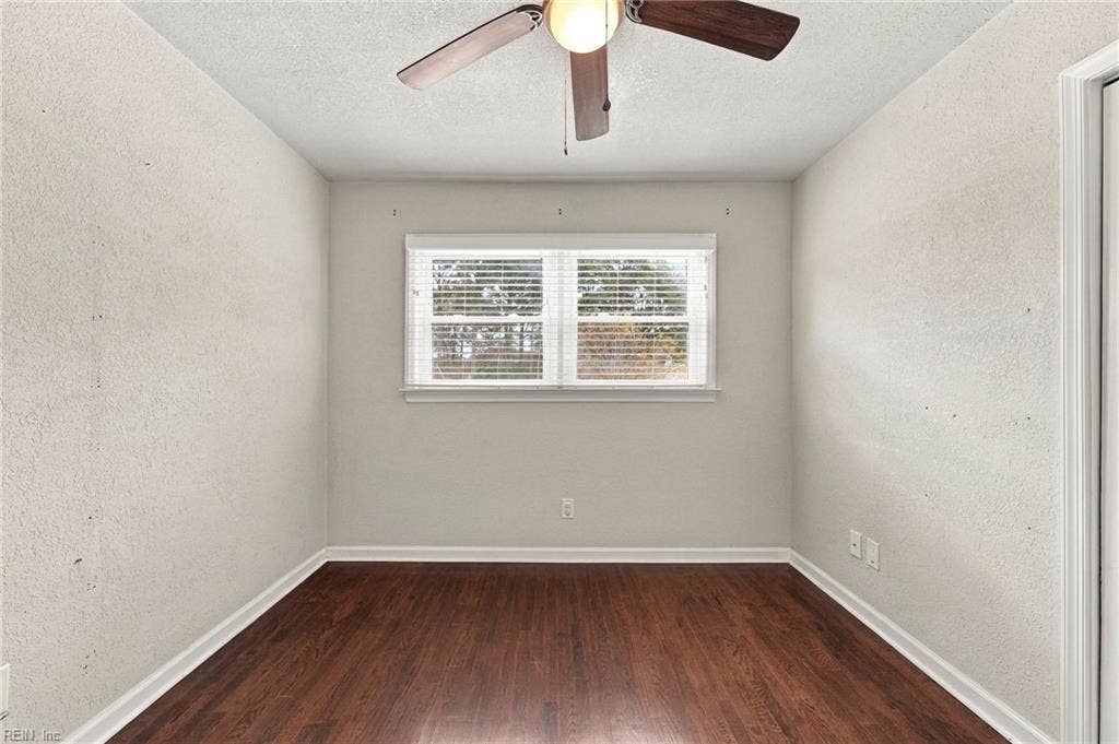 1733 Greenhouse Road, Lake Shores, Virginia Beach, VA 23455