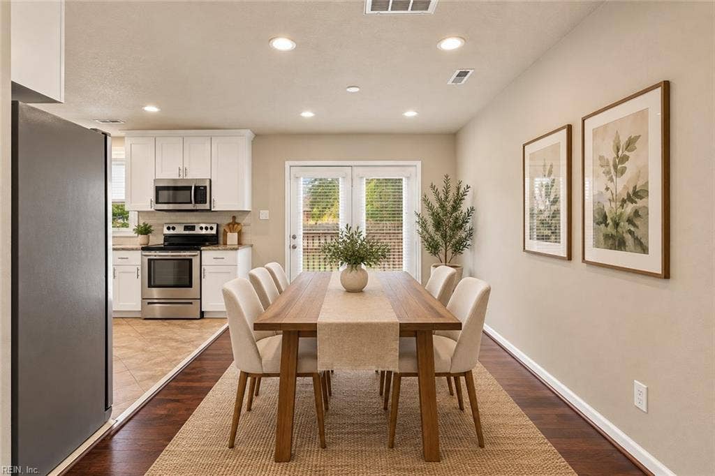 1733 Greenhouse Road, Lake Shores, Virginia Beach, VA 23455