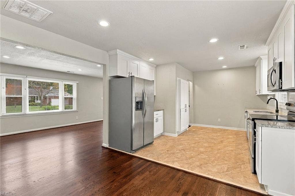 1733 Greenhouse Road, Lake Shores, Virginia Beach, VA 23455