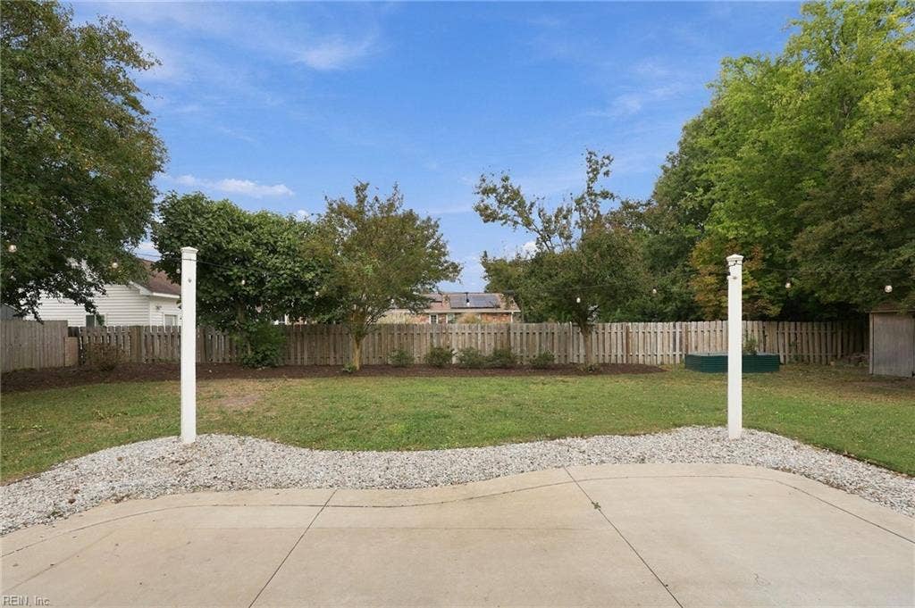 1733 Greenhouse Road, Lake Shores, Virginia Beach, VA 23455